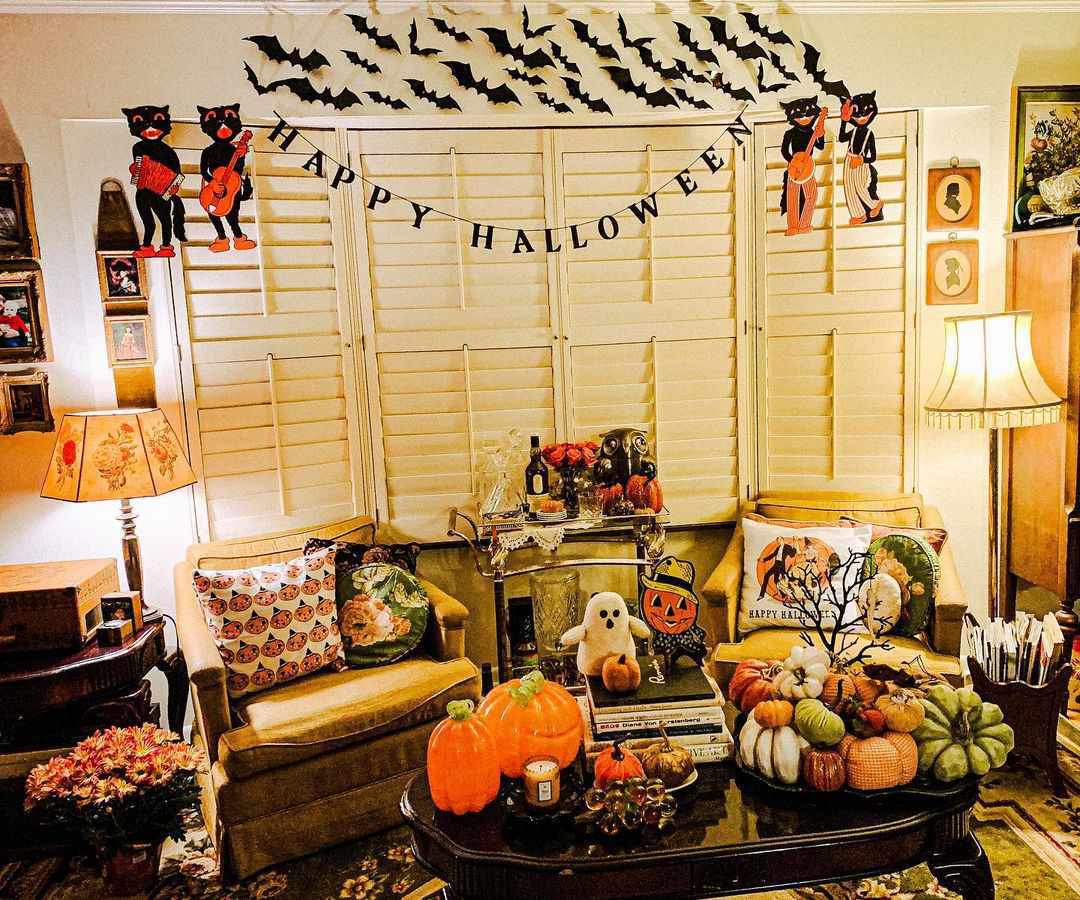 Decorating on a Budget: Halloween Home Decor Ideas